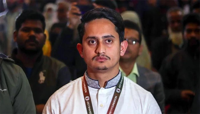 শাপলা প্রতীক না দিলে রাস্তায় নামবে এনসিপি : সারজিস আলম  শাপলা প্রতীক না দিলে রাস্তায় নামবে এনসিপি : সারজিস আলম