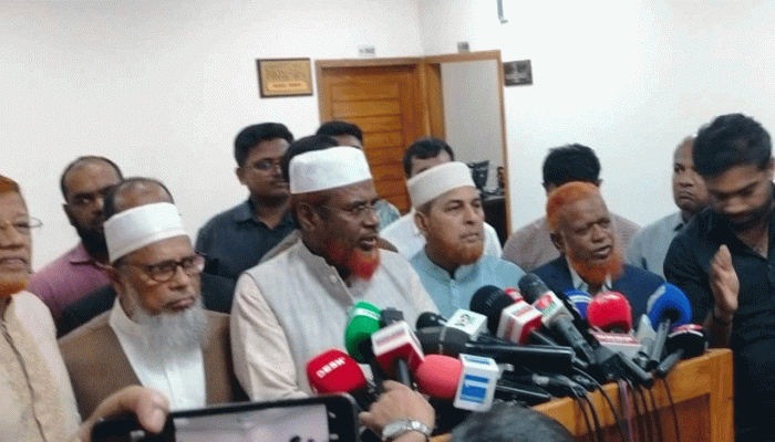 বিএনপির প্রস্তাবের কড়া সমালোচনা করে  ইসিকে ১৮ দফা দাবি পেশ জামায়াতের বিএনপির প্রস্তাবের কড়া সমালোচনা করে  ইসিকে ১৮ দফা দাবি পেশ জামায়াতের