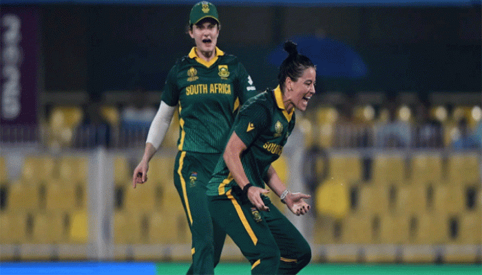 প্রথমবারের মতো নারী বিশ্বকাপের ফাইনালে দক্ষিণ আফ্রিকা প্রথমবারের মতো নারী বিশ্বকাপের ফাইনালে দক্ষিণ আফ্রিকা