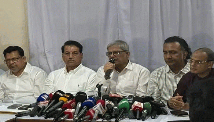 দেশের শত্রুরা আবার মাথাচাড়া দিয়ে  উঠতে শুরু করেছে: মির্জা ফখরুল দেশের শত্রুরা আবার মাথাচাড়া দিয়ে  উঠতে শুরু করেছে: মির্জা ফখরুল