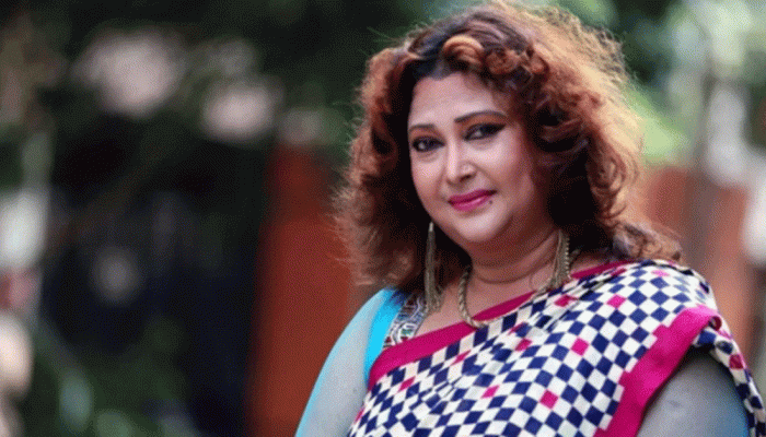 বাংলাদেশে শিল্পী হওয়া একটা অভিশাপ: রিনা খান
