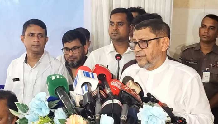 ​প্রত্যেক জেলা-উপজেলা হাসপাতালে ডায়ালাইসিসের ব্যবস্থা করা হবে : স্বাস্থ্যমন্ত্রী