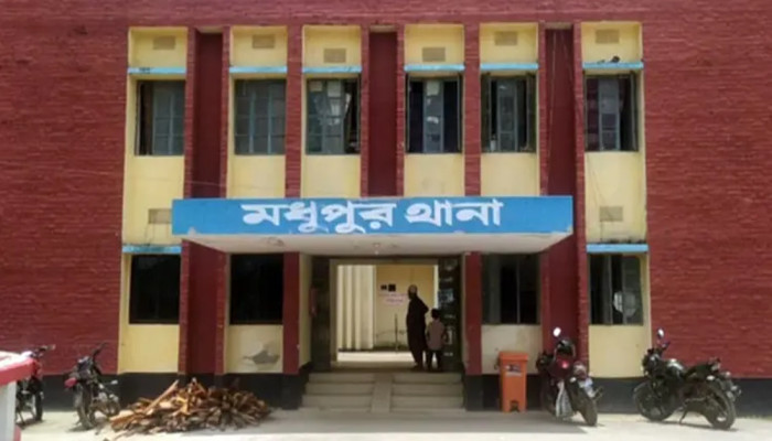 ​ছাগল উদ্ধারে গিয়ে একই পরিবারের ৪ জন নিহত