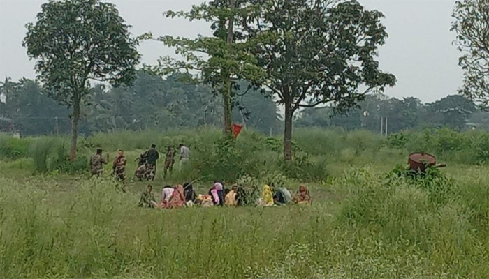 ​চাঁপাইনবাবগঞ্জ সীমান্তে ২০ জনকে পুশইনের চেষ্টা, প্রতিহত করল বিজিবি-জনতা ‎