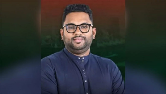 চাঁদাবাজির অভিযোগে আটক এমপিপুত্র, দল থেকে বহিষ্কার
