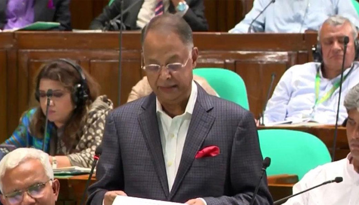 ​লোডশেডিং পরিস্থিতির উন্নতি, তবে কিছু এলাকায় থাকবে ঘাটতি : বিদ্যুৎমন্ত্রী