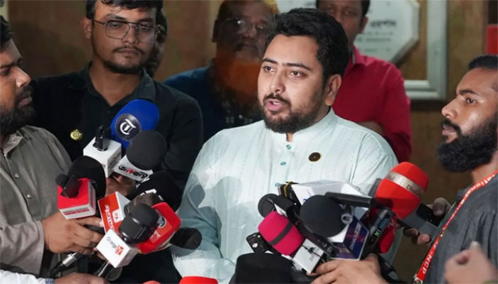 শেখ হাসিনা দেশে ফিরবেন ফাঁসির রায় কার্যকর হওয়ার জন্যই : নাহিদ ইসলাম