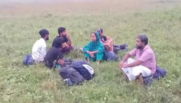 ​মহেশপুর সীমান্তে ৬ জনকে পুশইনের চেষ্টা, প্রতিহত করল বিজিবি