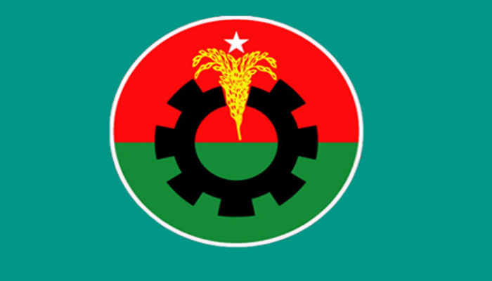 ক্ষমতায় ফেরার পর বড় পরীক্ষা