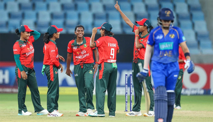 আরব আমিরাতকে হারিয়ে সেমিফাইনালে বাংলাদেশ