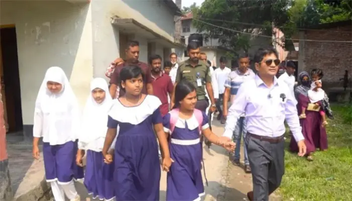 সেই তুবা এখন আবার স্কুলে, সহপাঠীদের উচ্ছ্বাস