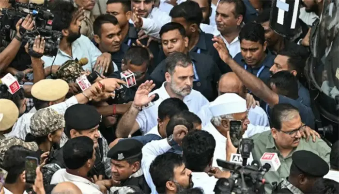 ‘পতনের দ্বারপ্রান্তে মোদি’, সোমবার দিল্লিতে বড় বিক্ষোভের ডাক ইন্ডিয়া জোটের