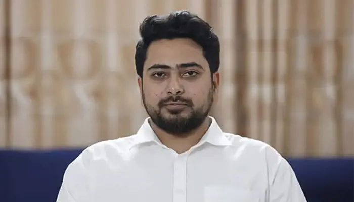 ছাত্ররা জীবন না দিলে তারেক রহমান দেশে ফিরতে পারতেন না : নাহিদ ইসলাম
