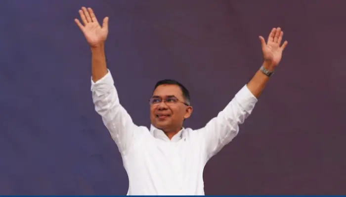 হেলিকপ্টারে সুন্দরবন পরিদর্শন শেষে খুলনায় পৌঁছেছেন প্রধানমন্ত্রী