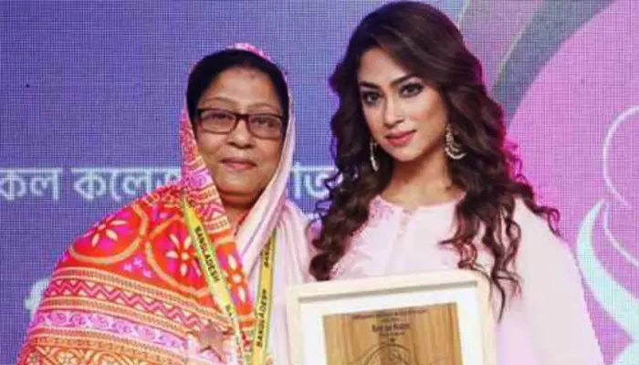 চিত্রনায়িকা পপির মা আর নেই