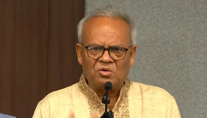 সরকারের ইতিবাচক রাজনীতি দেখে জনগণকে বিভ্রান্ত করতে চায় বিরোধী দল : রিজভী